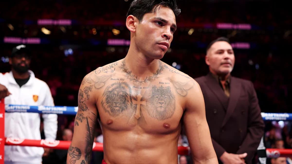 Oscar De La Hoya doute que Ryan Garcia rejoigne Dana White après la fin de son contrat actuel Oscar De La Hoya doute que Ryan Garcia rejoigne Dana White après la fin de son contrat actuel