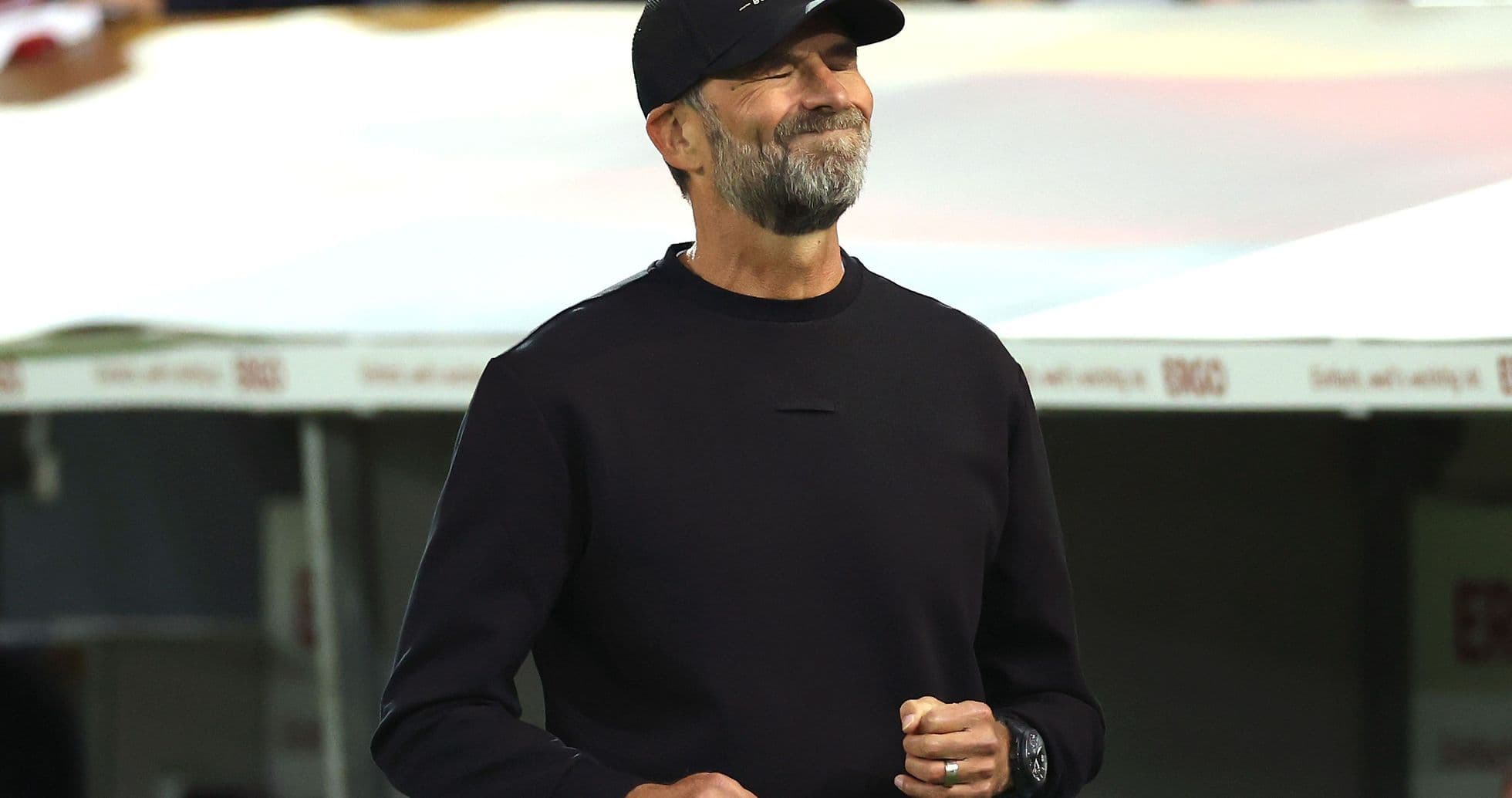 Jurgen Klopp défend avec force sa sélection de 44 joueurs malgré la défaite surprise de l'Allemagne face à la Grèce Jurgen Klopp défend avec force sa sélection de 44 joueurs malgré la défaite surprise de l'Allemagne face à la Grèce