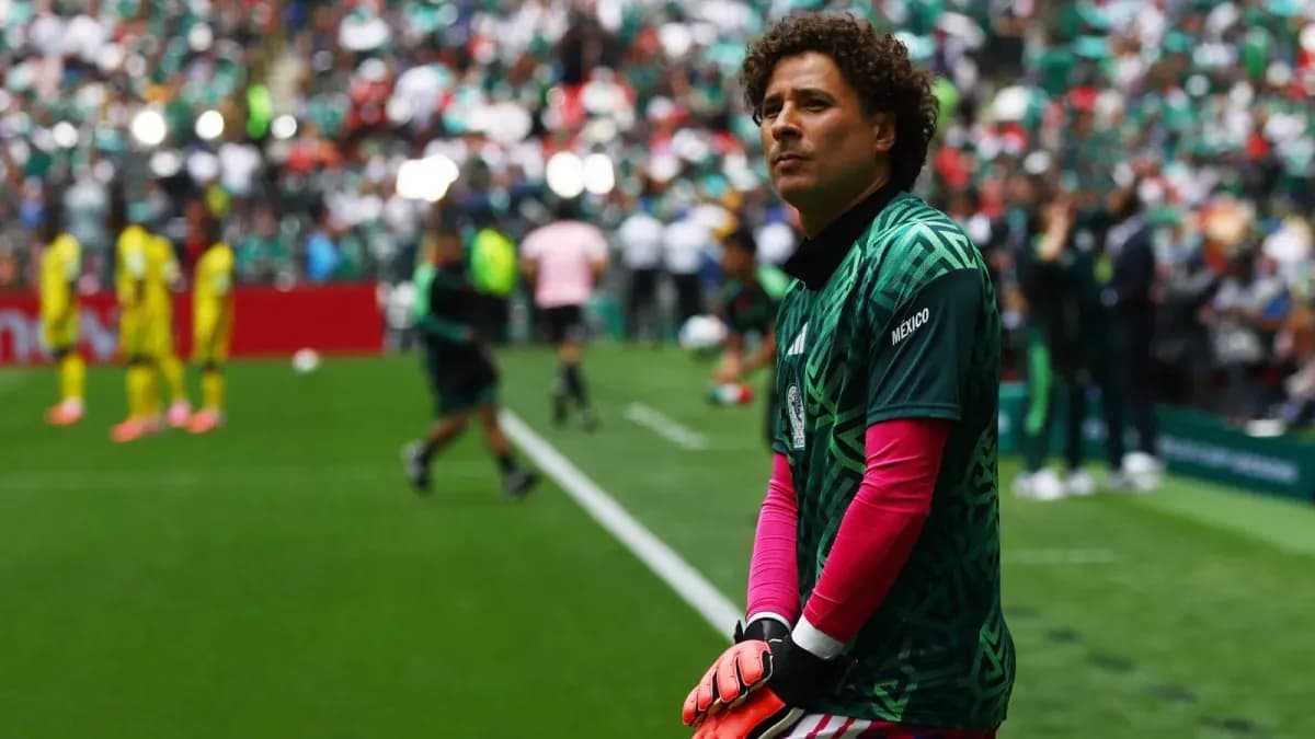 Pourquoi Guillermo Ochoa n'est pas titulaire ce soir pour le Mexique et l'histoire qu'il écrit en Coupe du Monde Pourquoi Guillermo Ochoa n'est pas titulaire ce soir pour le Mexique et l'histoire qu'il écrit en Coupe du Monde