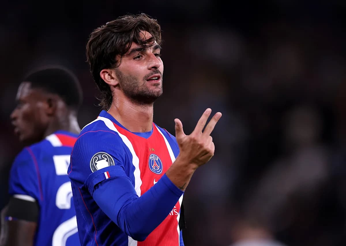 Ferran Torres brille avec un triplé, PSG domine Slovan Bratislava; succès de Barcelone, Liverpool et Arsenal en ouverture de la phase de groupes Ferran Torres brille avec un triplé, PSG domine Slovan Bratislava; succès de Barcelone, Liverpool et Arsenal en ouverture de la phase de groupes