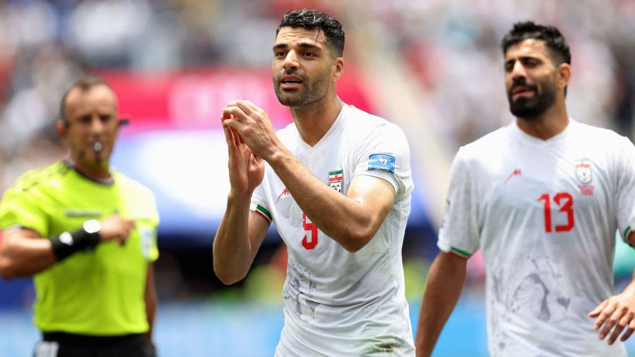 Analyse VAR de la Coupe du Monde : Pourquoi le but de l'Iran a-t-il été annulé ? Ngoy méritait-il un carton rouge ? Analyse VAR de la Coupe du Monde : Pourquoi le but de l'Iran a-t-il été annulé ? Ngoy méritait-il un carton rouge ?