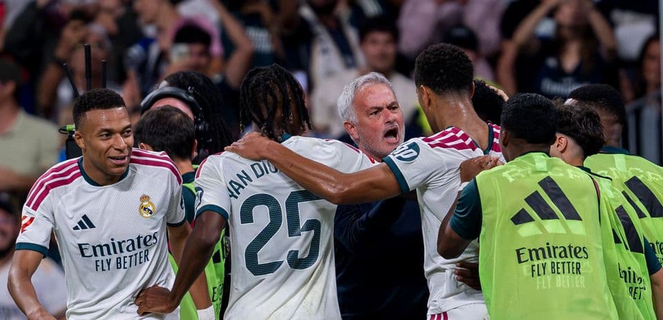 José Mourinho célèbre la victoire de Real Madrid et l'audace de Mbappé face à Séville José Mourinho célèbre la victoire de Real Madrid et l'audace de Mbappé face à Séville