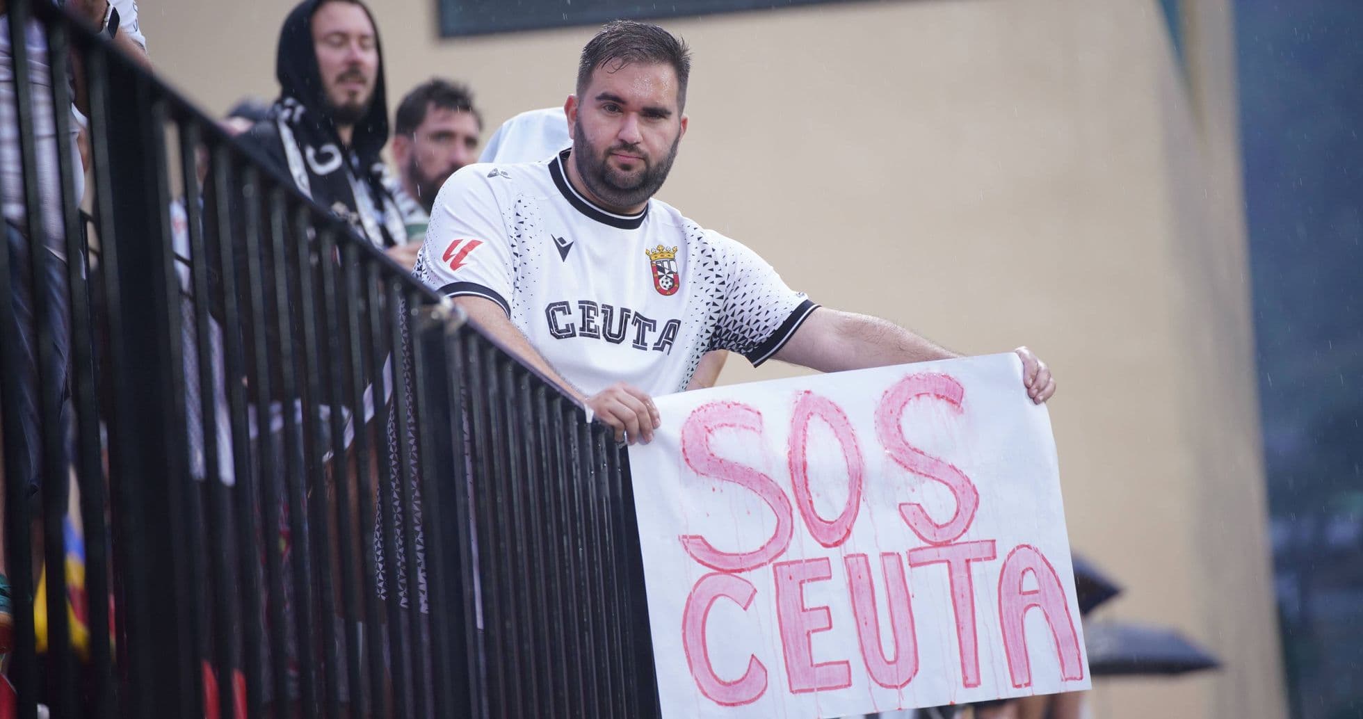 Crise frontalière à Ceuta : 15 joueurs renoncent à rejoindre le club Crise frontalière à Ceuta : 15 joueurs renoncent à rejoindre le club