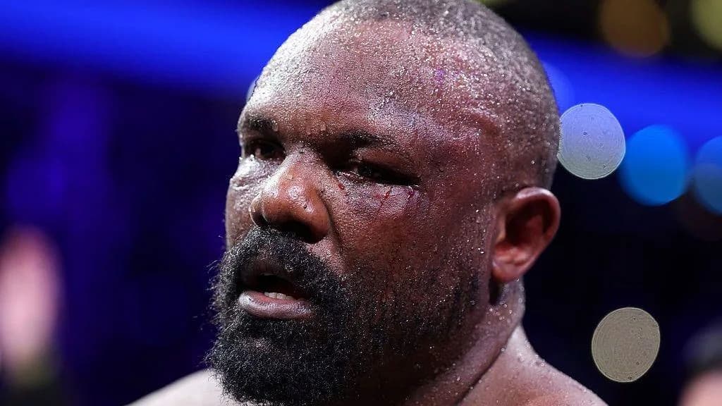 Derek Chisora annonce un combat en décembre malgré son supposé retrait Derek Chisora annonce un combat en décembre malgré son supposé retrait