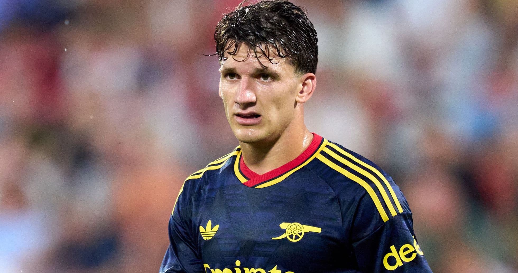 Christos Tzolis prêt à relever le défi alors qu'Arsenal vise Vinicius Jr Christos Tzolis prêt à relever le défi alors qu'Arsenal vise Vinicius Jr