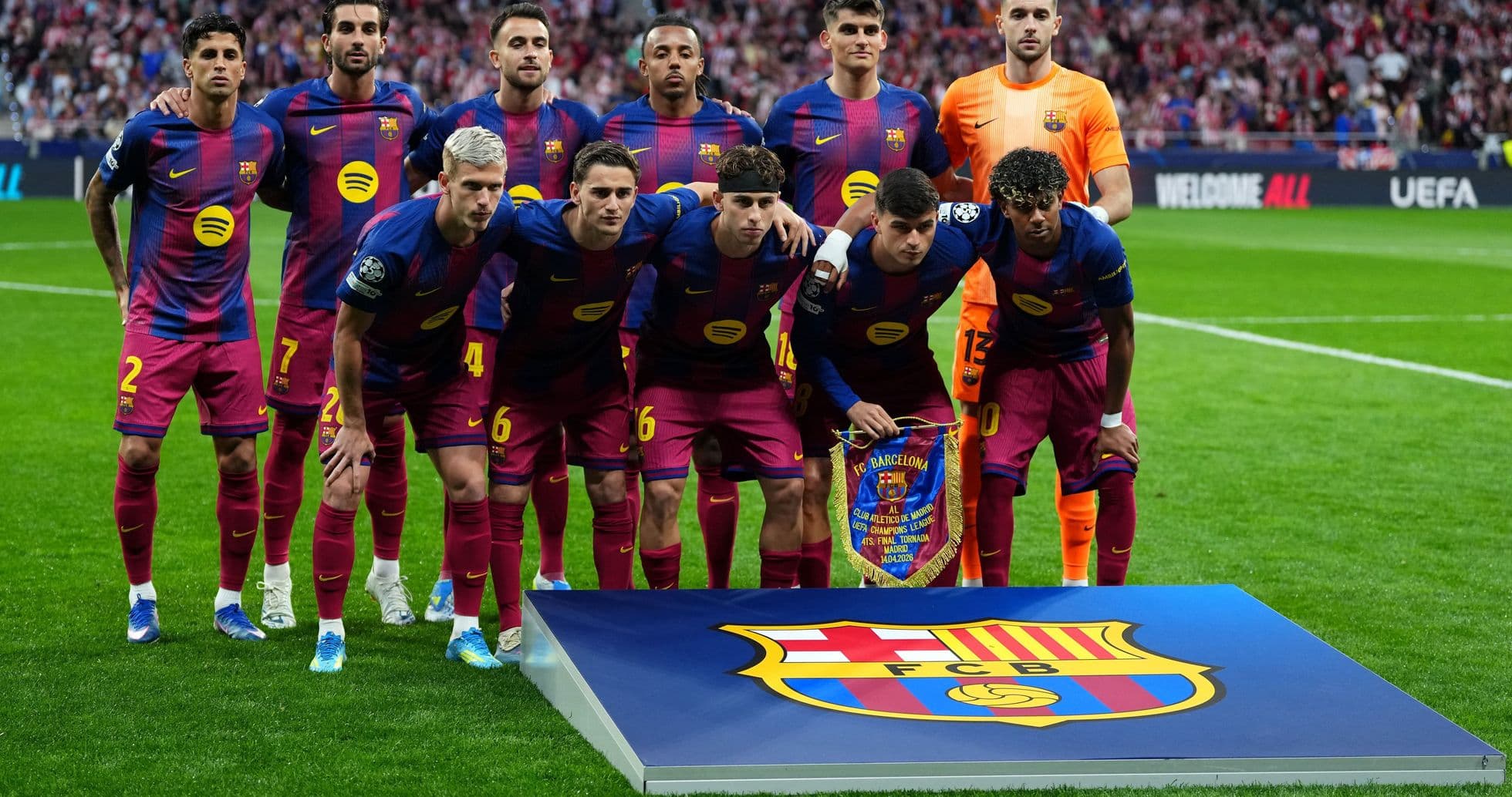 Jules Koundé face à un choix crucial : Tottenham répond aux exigences de Barcelone Jules Koundé face à un choix crucial : Tottenham répond aux exigences de Barcelone